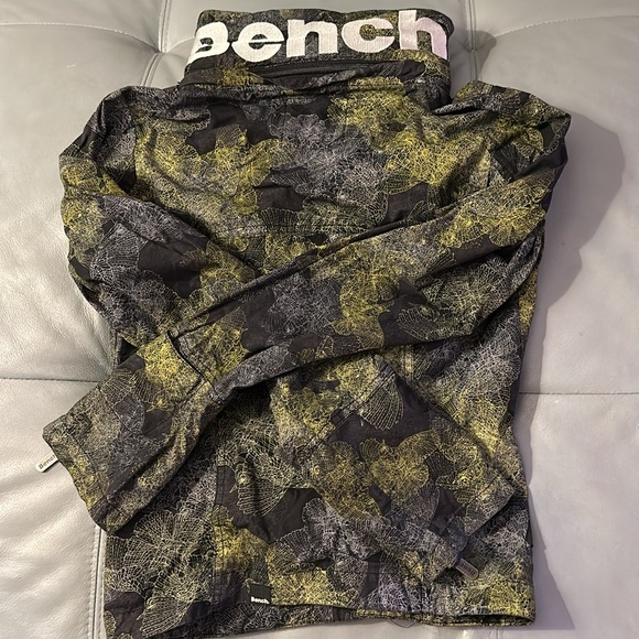 Bench windbreaker jacket - Picture 7 of 7